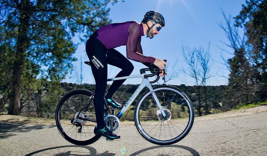 Ciclista de alto rendimiento - Cómo Cuidar tu Bicicleta de Ruta para un Rendimiento Óptimo